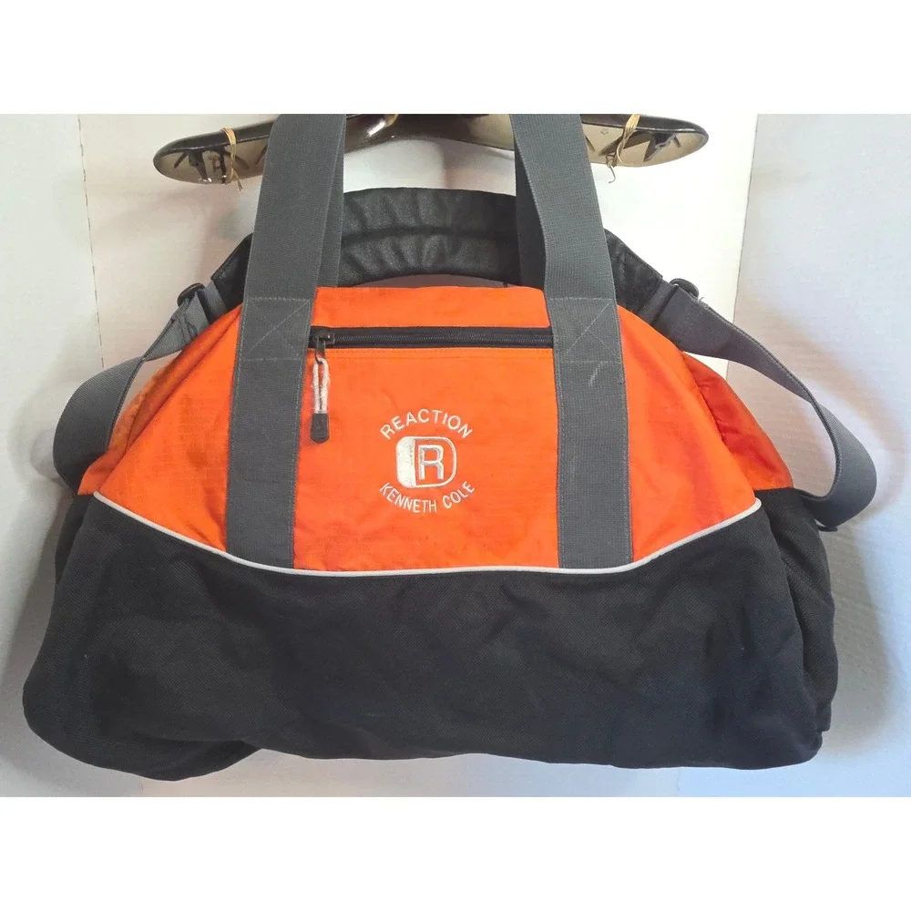 Kenneth Cole Reaction Large Orange Black Duffel Bag Gym Travel Weekender W/Strap